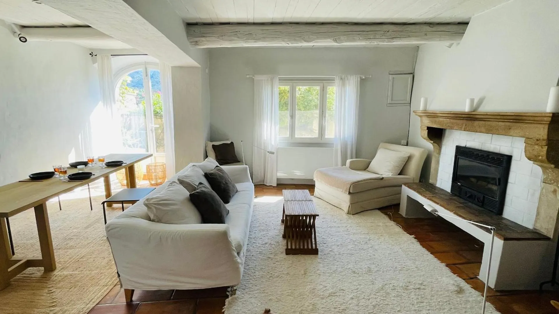 Holiday home La Maison Maupas Menerbes